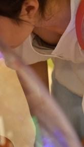 胸チラ動画詰め合わせ No.38