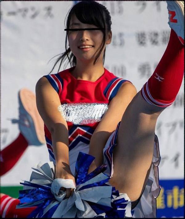 【写真高画質】チア２７　【悲報】黒スパッツだと思ったがよく見たらはみパンしていた件Part.1 Kの者