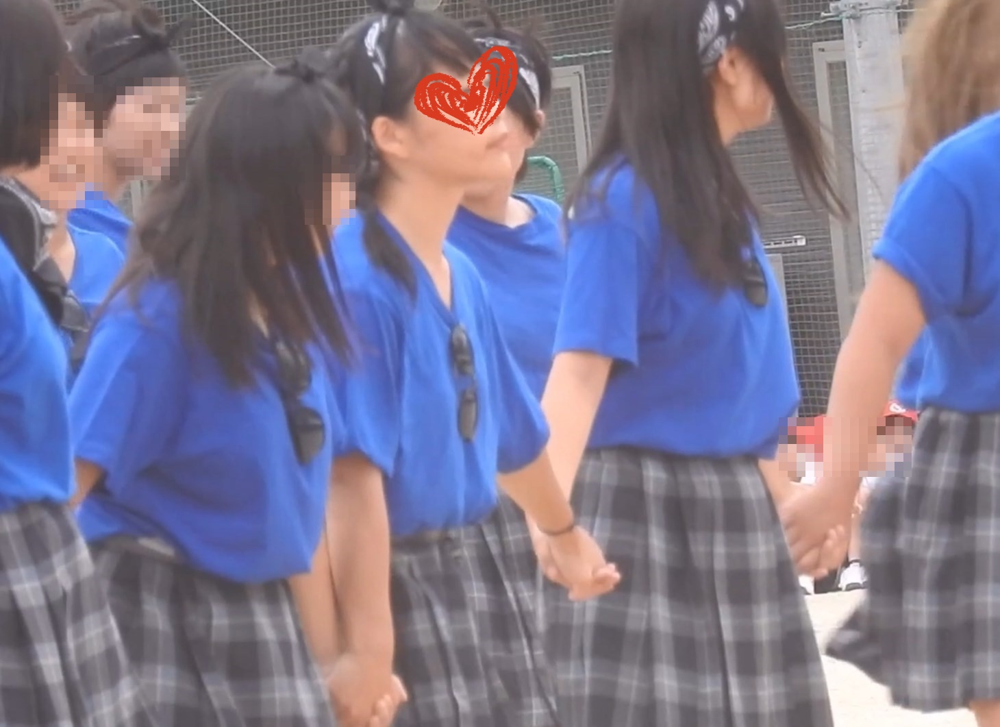 なにわガールズ485 何とか潜入 DE 白生パンティーちらりを撮影したで! 画像つき詳細レビュー