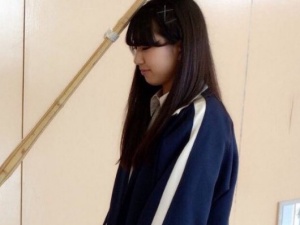 【画像】女子高生さん、身長に対して足がデカ過ぎるwwwwwwwwwwww