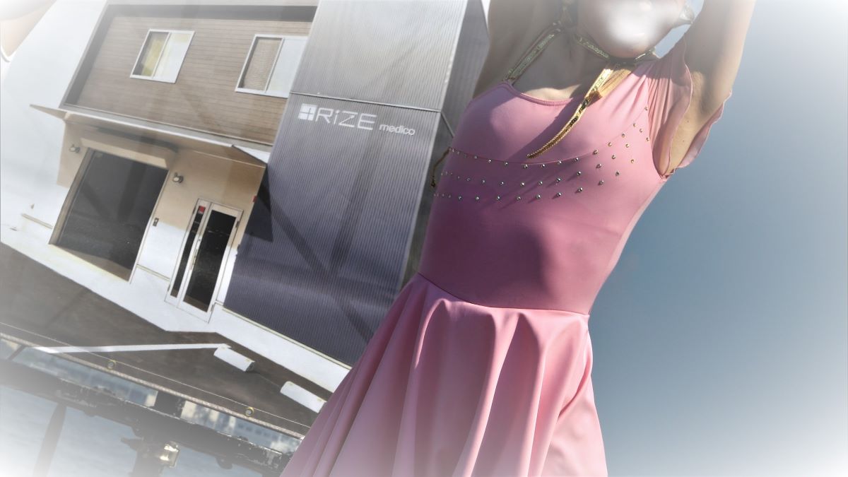 胸ポチ・ハミ毛に汗だくのジョリ腋と見どころ満載のバレエダンサーの野外ステージ(XYZ:4K 超高画質 ダンス No.013)