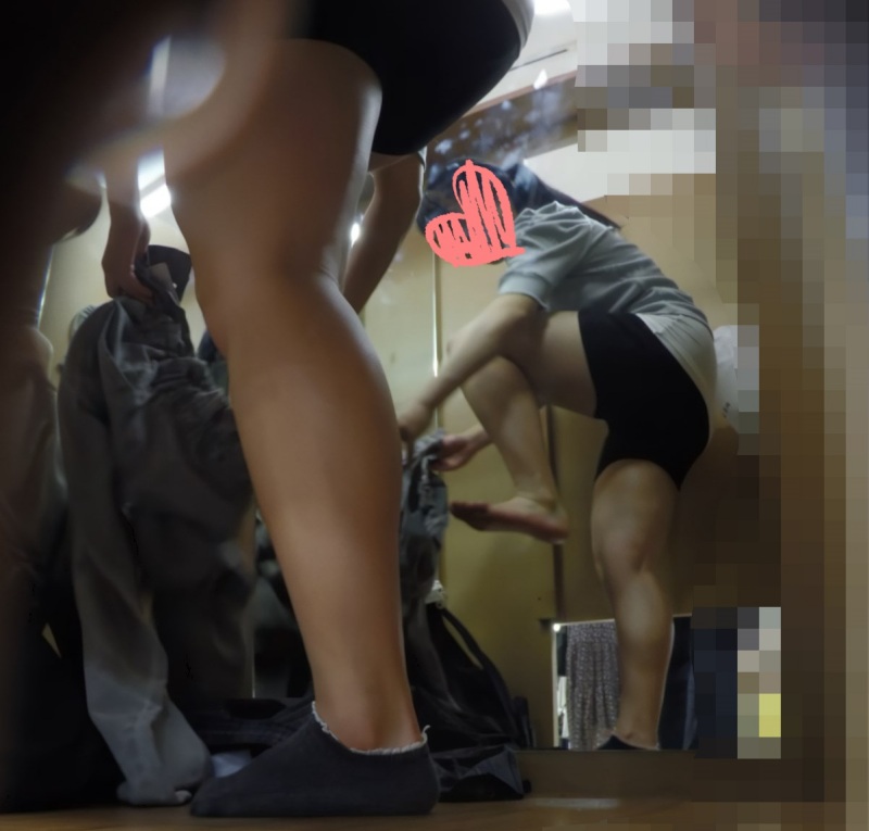 【アヒルの980円均一】試着室 盗撮風 モデル単体 108着目 画像つき詳細レビュー