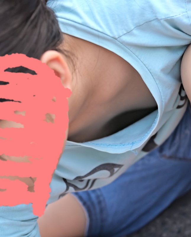 munech166 まさかのノーブラで反則級の巨乳がポロリ 画像つき詳細レビュー