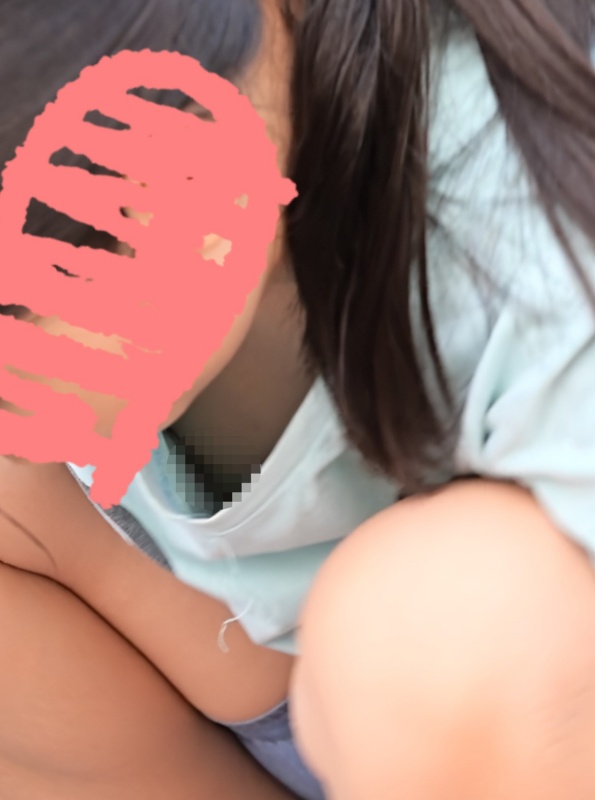 munech166 まさかのノーブラで反則級の巨乳がポロリ 画像つき詳細レビュー