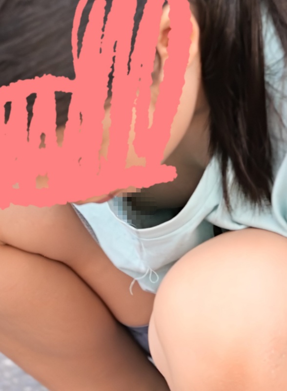 munech166 まさかのノーブラで反則級の巨乳がポロリ 画像つき詳細レビュー