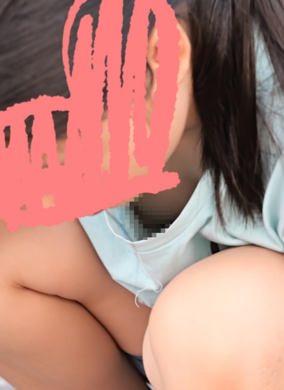 munech166 まさかのノーブラで反則級の巨乳がポロリ 画像つき詳細レビュー