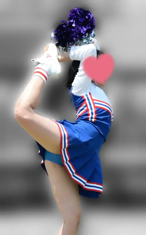 スマイル抜群!地方の青色ア〇スコチア② ~見事なVジャン開脚!美脚揃いのチア~ 画像つき詳細レビュー