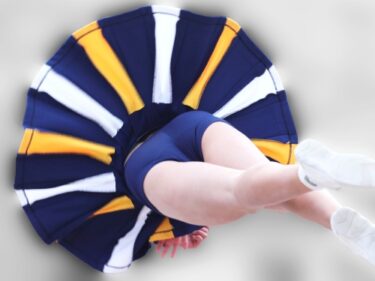 チアリーダーです　123：白いチャペル