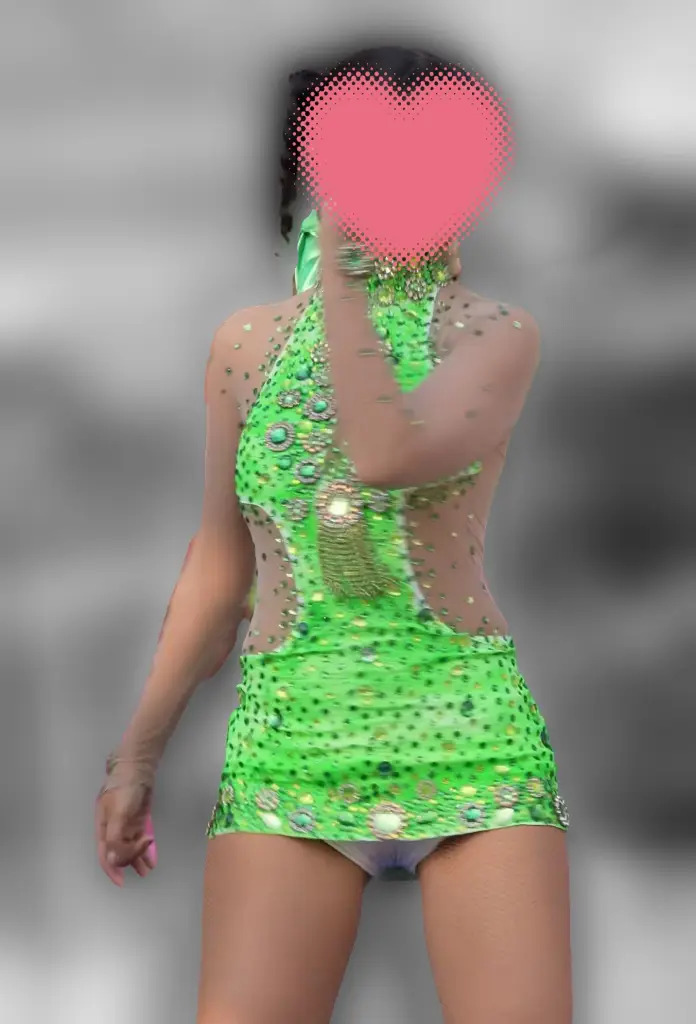 ノーブラで乳首ポッチんしながらのダンスじゃ~ニプとパッドは忘れたのか⁉ 画像つき詳細レビュー