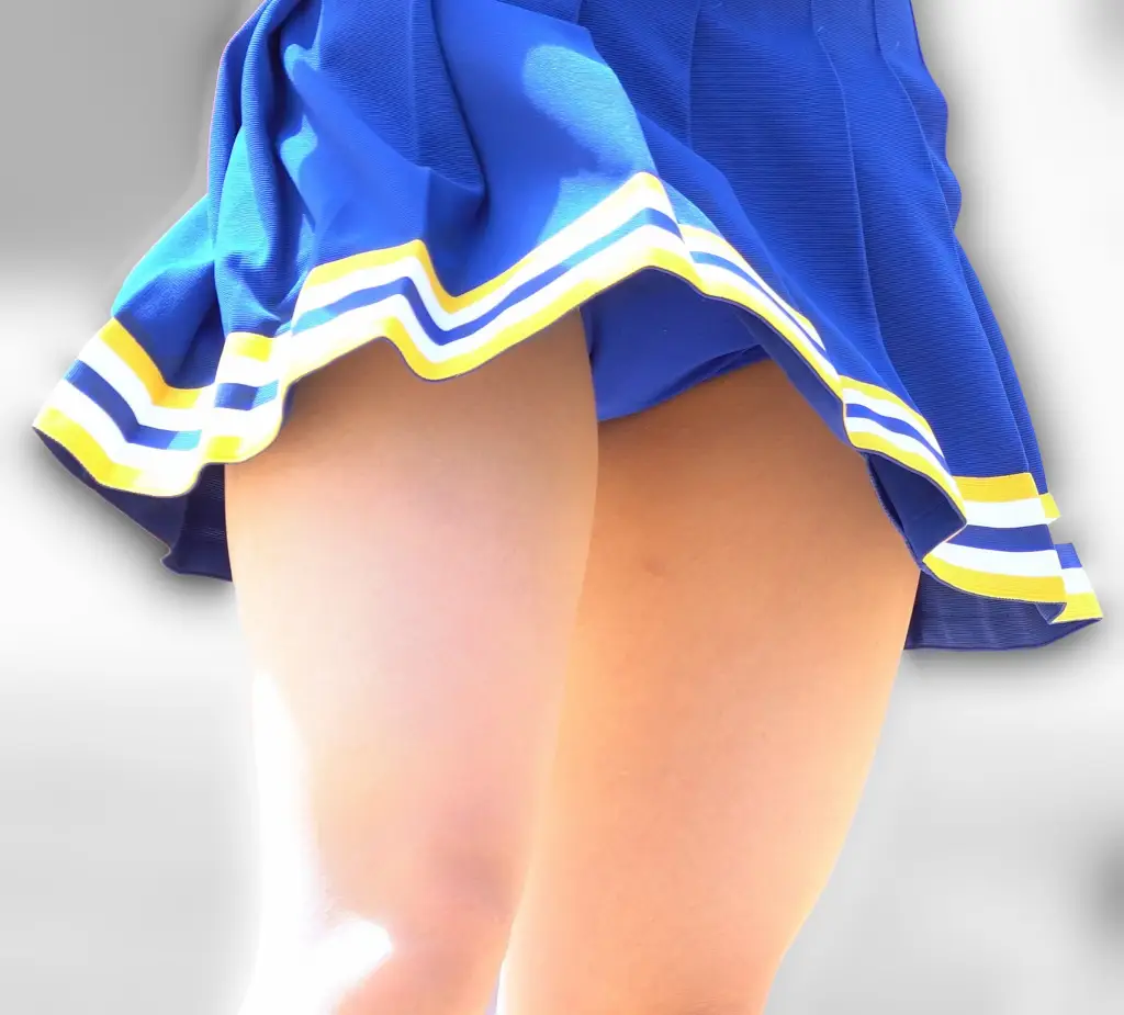 祭りだチア vol.91 【4K】 可愛らしいKチアダンス!続編 腰振りで三角地帯がチラッと見えて最高です! 画像つき詳細レビュー