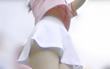 チア動画（93）：さいとう｜レトロ感あふれるフリフリ付き純白アンスコ！ブラチラもあるよ