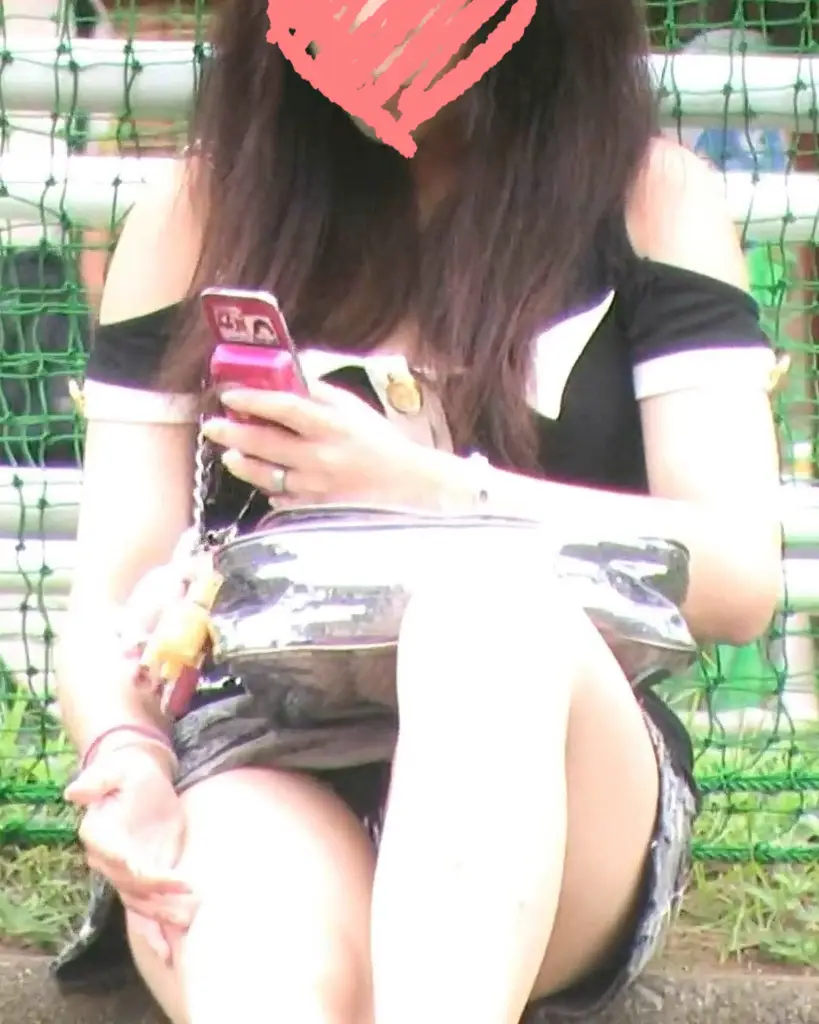 座りっ娘042 お祭りに来ていたJ〇ちゃん 画像つき詳細レビュー