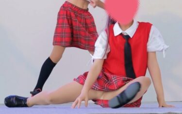 黒→黒→白→穿き忘れ！？制服ライクなチェックスカダンサーズ【Dr.353】