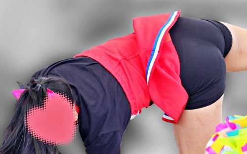 チアです　402：白いチャペル