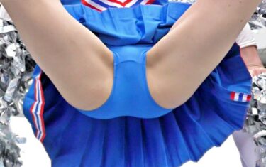 【４K】美魔女JDチア！冬のイベント～止まらない連続ハイキック！①chwdmj4k006：chwanda